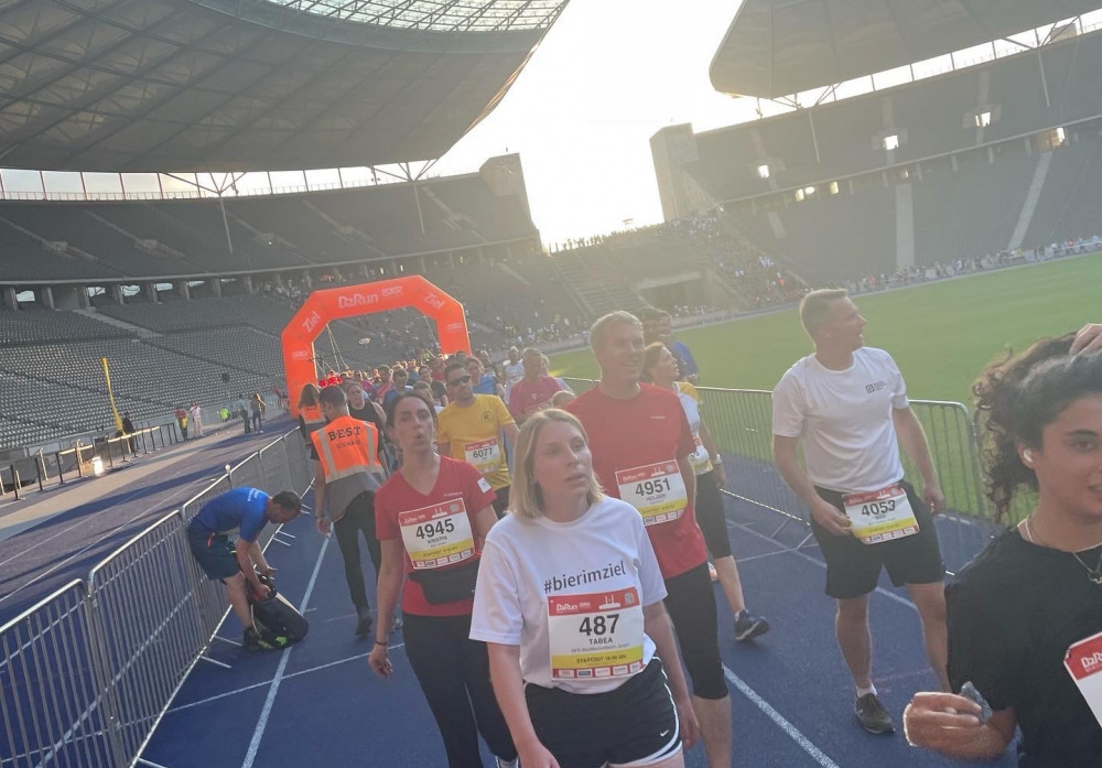 Nach dem Zieleinlauf im Olymiastadion